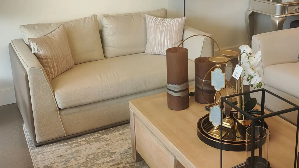 LANNISTONE SOFA SET - Image 3