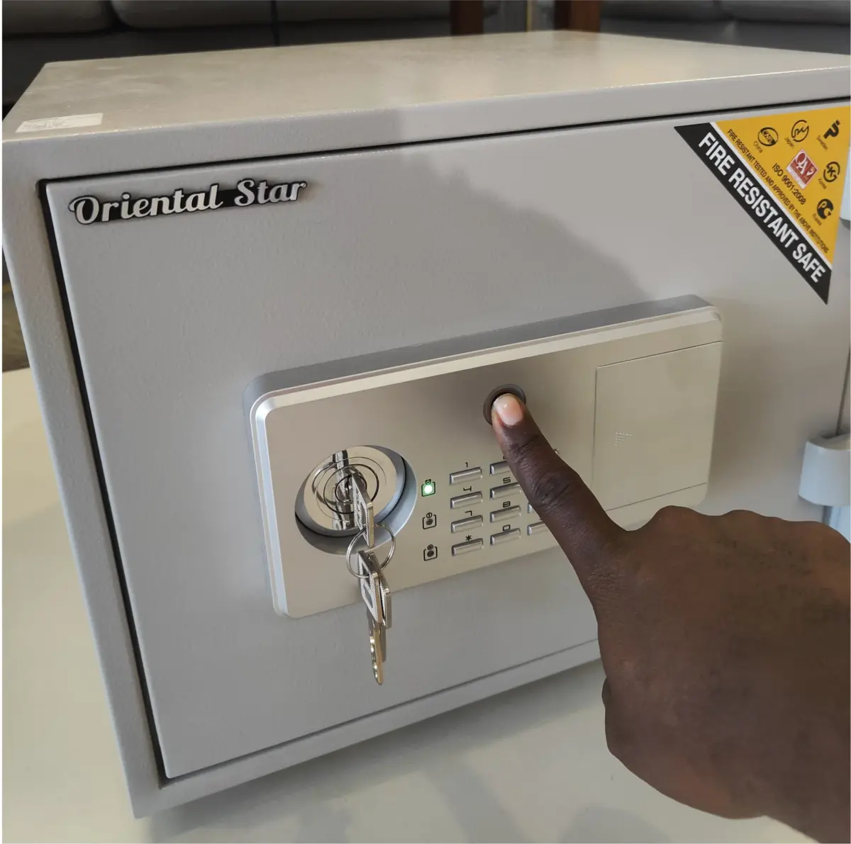OS16 UF FIREPROOF SAFE 28 KGS (OS) - Image 4