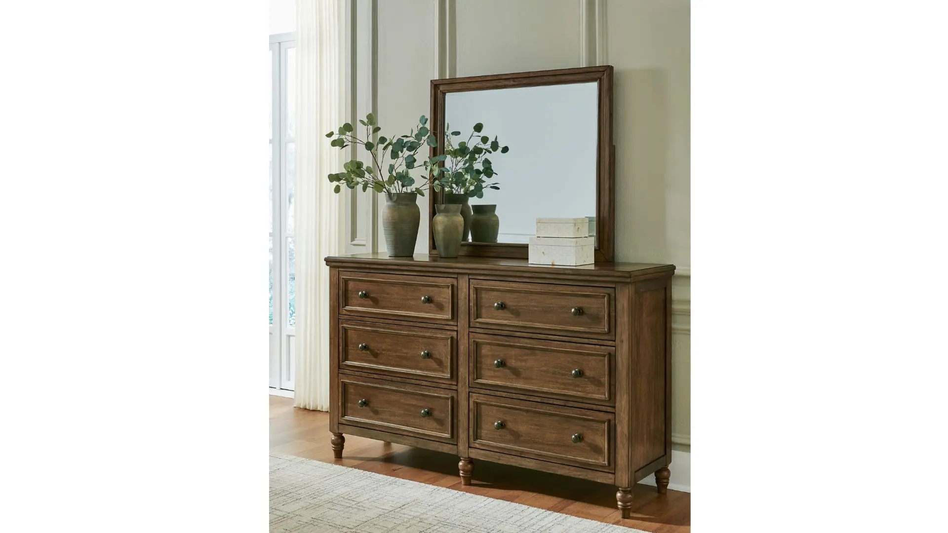 8WgqMLFUXsMujh2W8iPxBJ3g5ociyC1UnTnwmPt8.jpg STURLAYNE KING BEDROOM SET (BED + 2 NIGHTSTANDS + MIRRORED DRESSER + CHEST OF DRAWERS) - Image 4