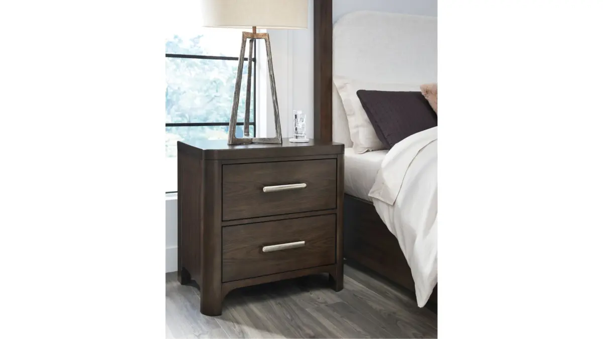 BRECKINGTON BEDROOM SET (BED + 2 NIGHTSTANDS + CHEST OF DRAWERS + MIRRORED DRESSER) - Image 2