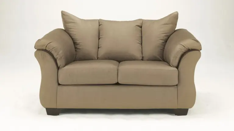 DARCY LOVESEAT
